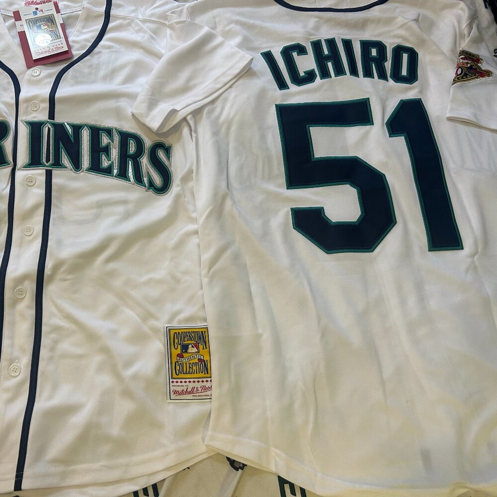 Mitchell & Ness SEATTLE MARINERS ICHIRO SUZUKI Men's JERSEY Sz M,L,XL,2X NWT - Picture 6 of 8
